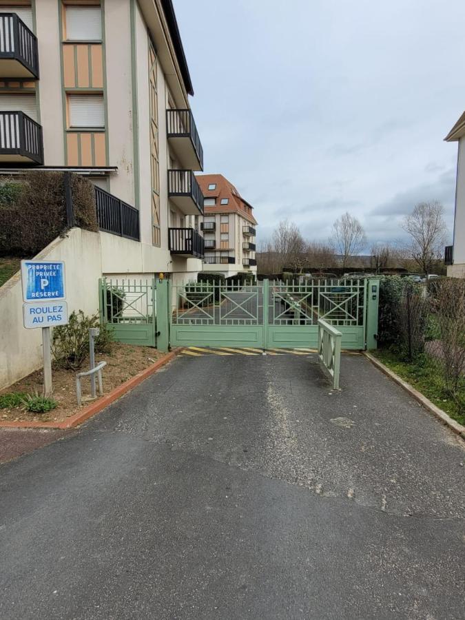 "Mon Evidence!" Magnifique Appartement Vue Mer Et Acces Direct A La Plage Villers-sur-Mer Ngoại thất bức ảnh